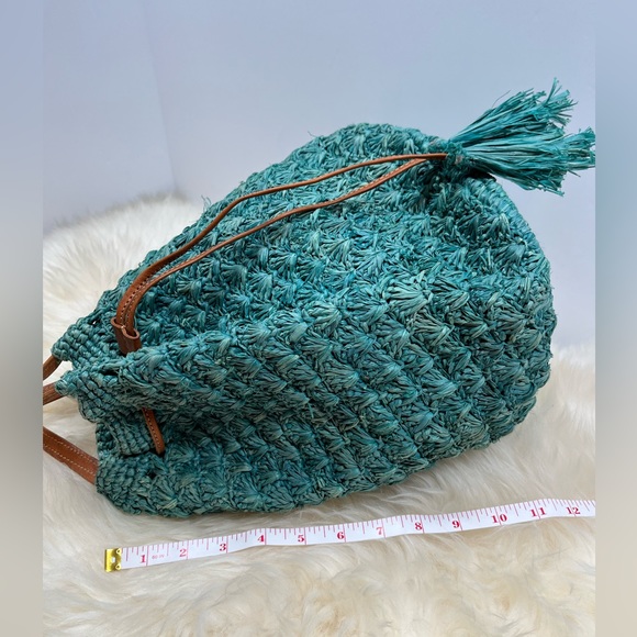 Mar Y Sol Teal Raffia /Straw Bucket Bag - Picture 9 of 12